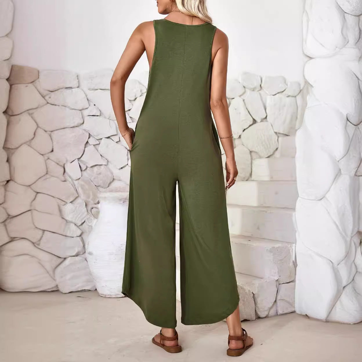 Women's Casual Sleeveless V-neck Pocket Wide Leg Jumpsuit
